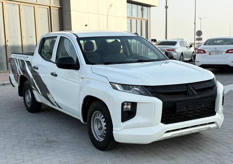 2020 Mitsubishi L200 4x2 in perfect condition63157443872769112