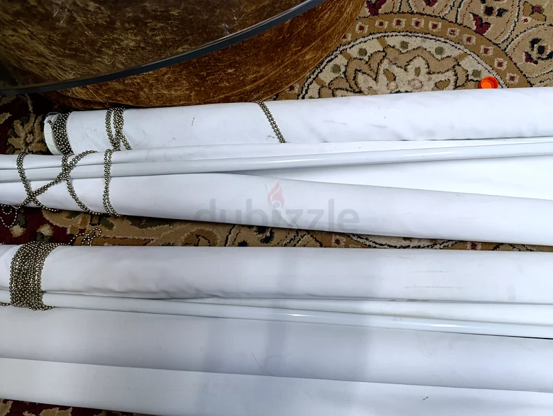 Windows blind curtains63221343412994112