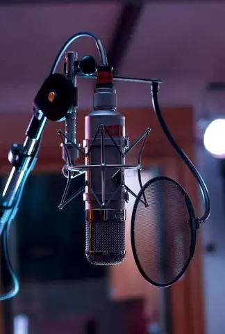 Record vocals music composer mixing mastering studio