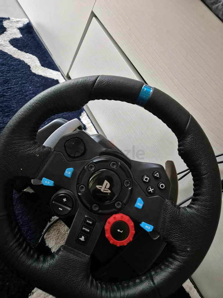 Experience the Thrill of Racing with this Premium Gaming Steering Wheel!63201161370883111