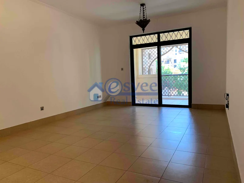 شقة بغرفة نوم واحدة فسيحة رائعة بدون مبرد متاحة للإيجار في ميسكا 363771612211074112