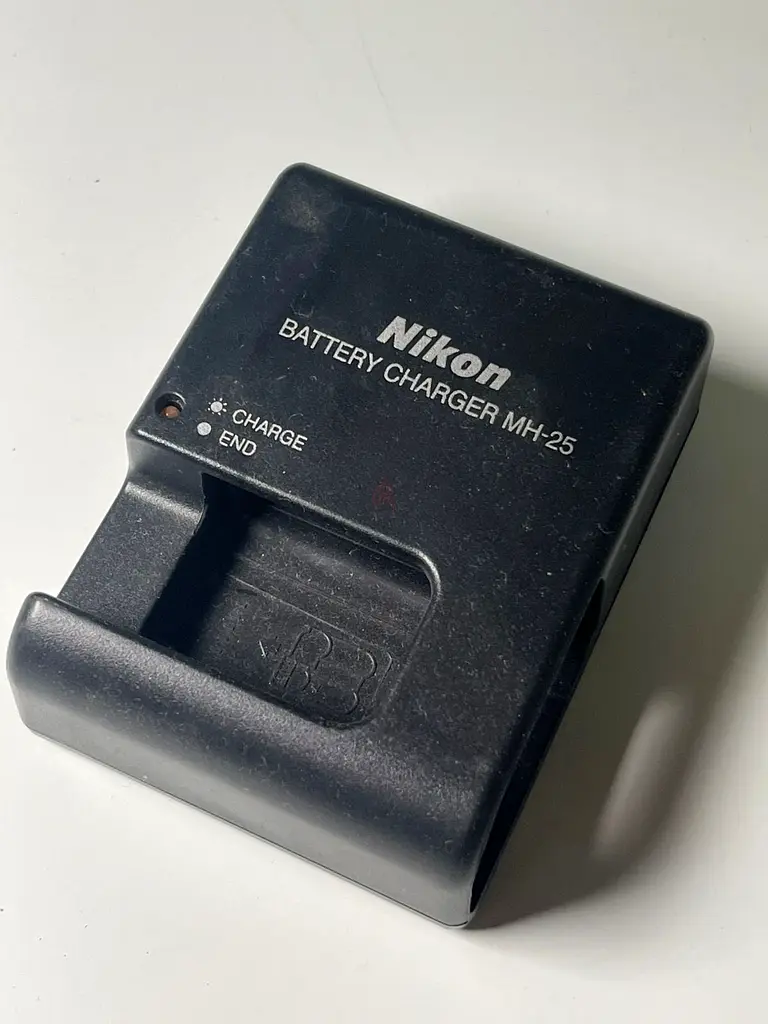 Nikon Battery Charger