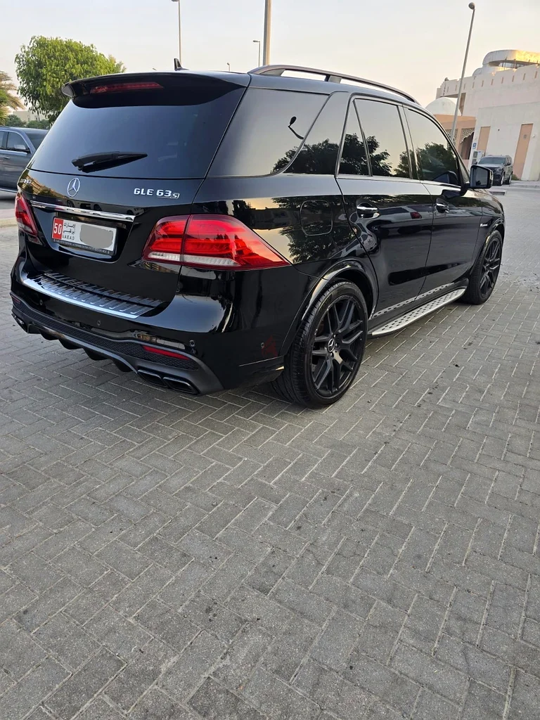 مرسيدس جي إل إي 63 إس آم جي63145337740035112