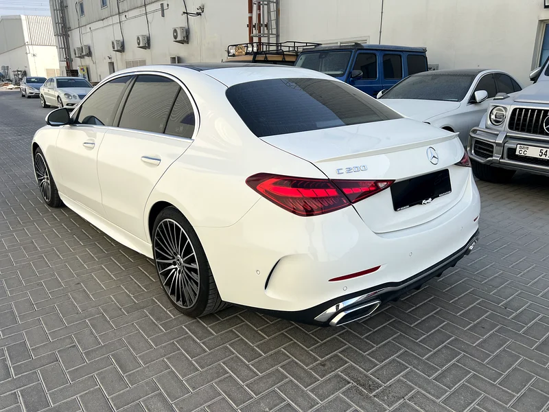 مرسيدس بنز C200 بريميوم بلس 2024 | تمويل بنكي بدءًا من 3050 درهم/شهر | 1600 كم فقط63399937245953113