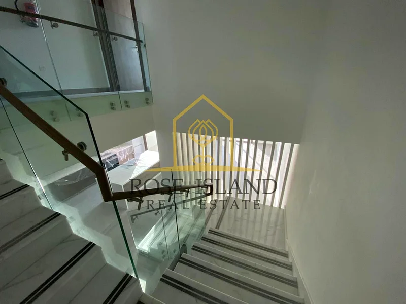 ✦Best Facilities| End Unit| Prime Location63173496728193113