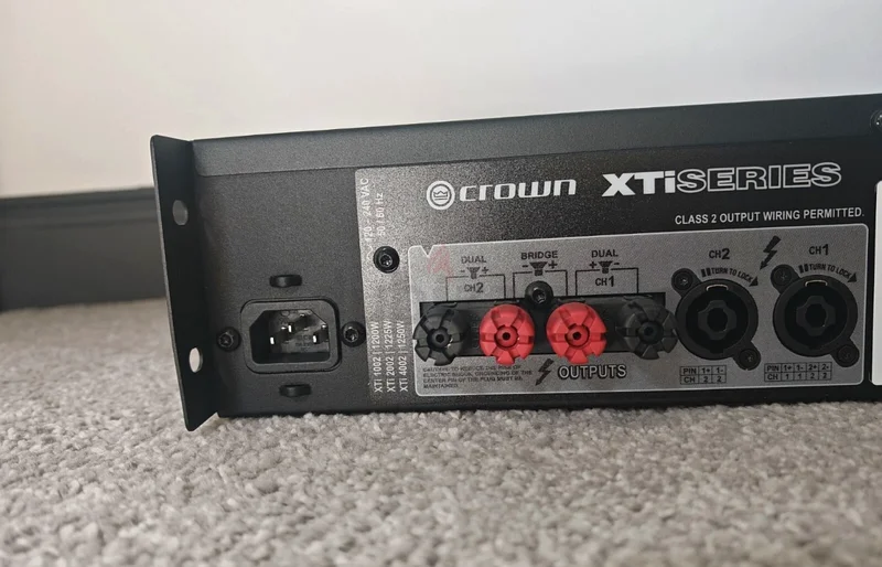 مضخم صوت احترافي CROWN XTi 120063263525968259113
