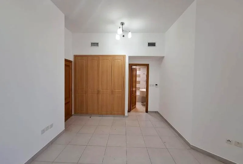 Building for Sale – Prime Corner Property in Al Qulaya, Sharjah63191569396738110