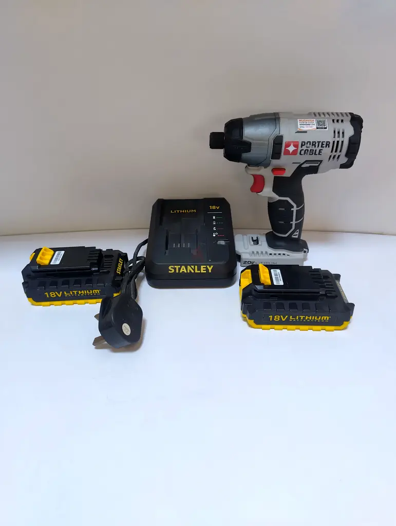 PORTER CABLE/STANLEY impact driver 20.v