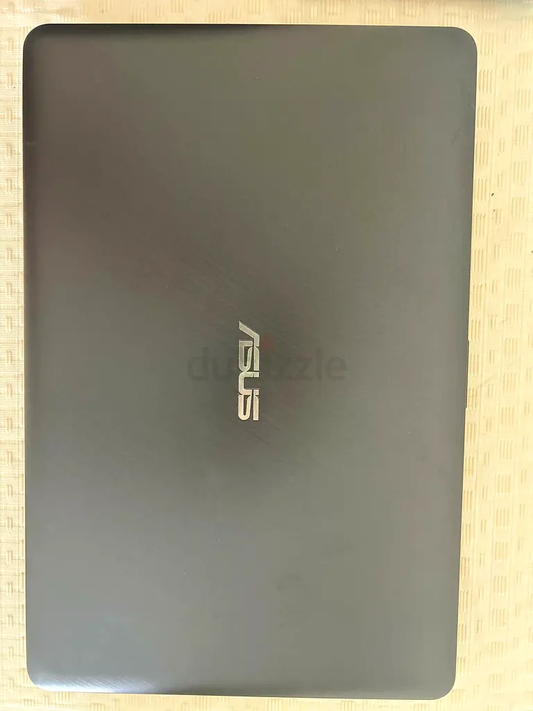 Laptop63254990798851110