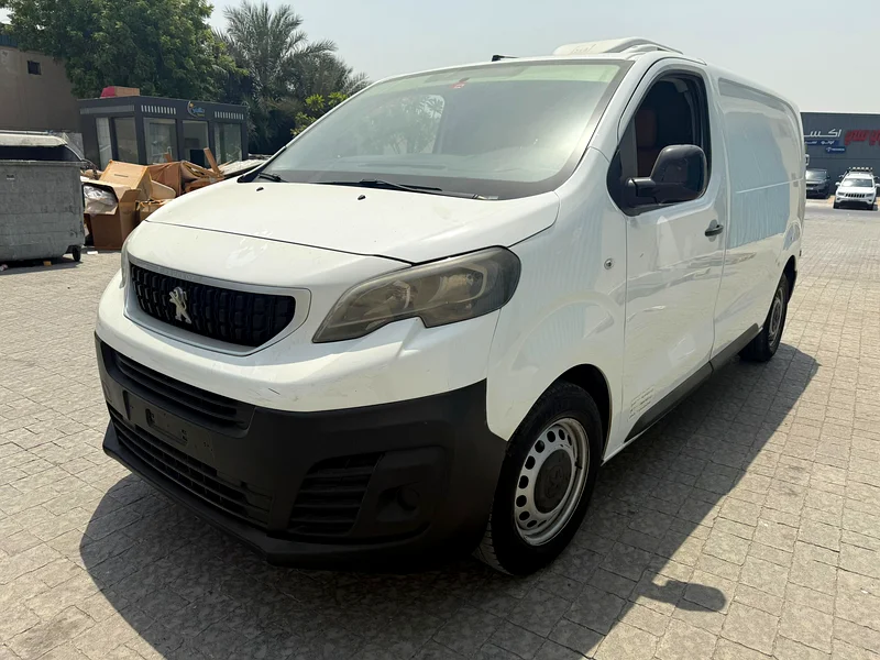 2018 Chiller Van, Automatic63222806102145115