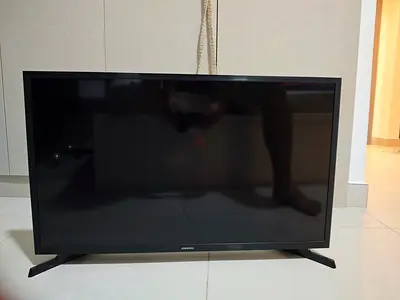 Samsung 32 inch LED TV