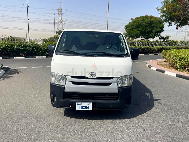Toyota haice cargo van very good condition very clean63165693457154111