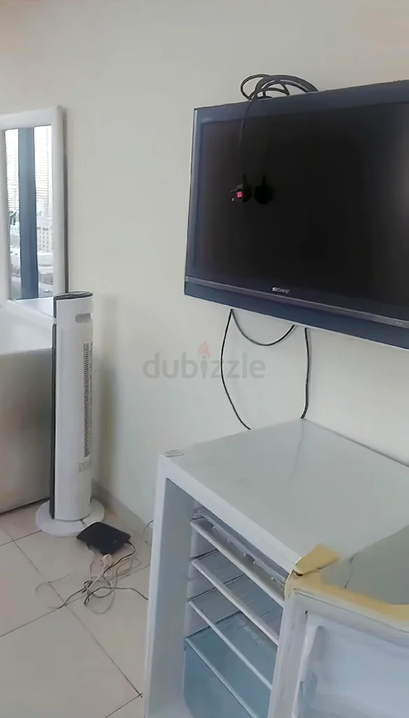 لا وساطة - غرفة شبه ماستر مؤثثة مقابل مترو سوبرا بجميع المرافق64049532635137112