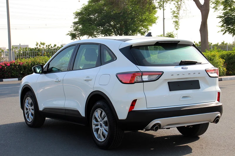 Ford Escape 2.5L 2021, GCC specs! Loan can be arranged! Credit card payment accepted also!63406542929281113