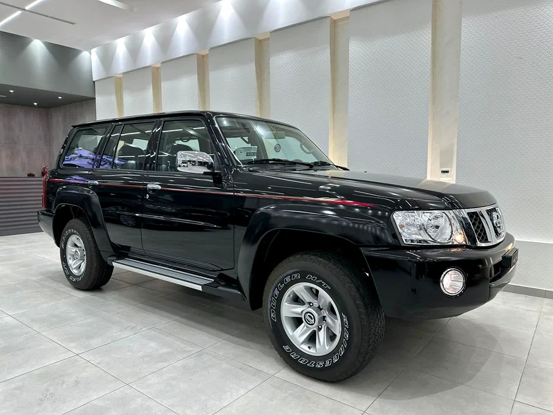 Nissan Patrol Safari V6 Al Ostoura Edition,2024 Model,0 km,Gcc Specification, Under dealer warranty63227779343746116