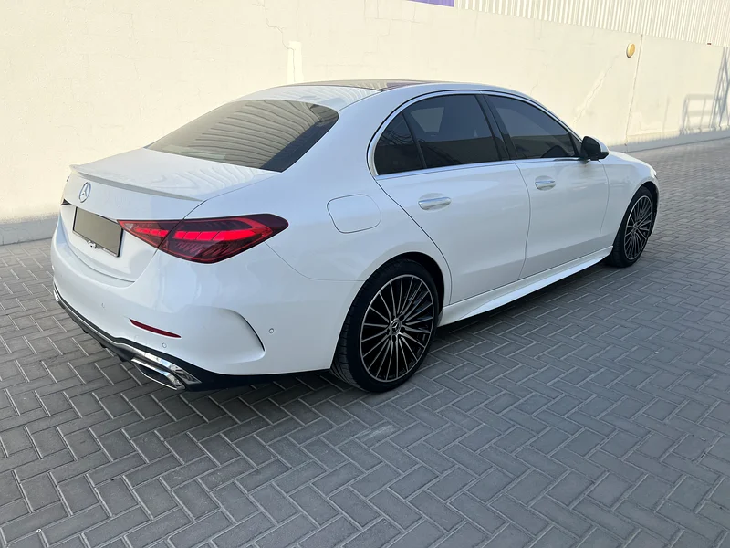 مرسيدس بنز C200 بريميوم بلس 2024 | تمويل بنكي بدءًا من 3050 درهم/شهر | 1600 كم فقط63399937245953112