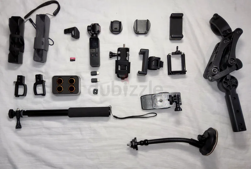 DJI Osmo Pocket 1 with Essential Accessories for Creators632346105122591121