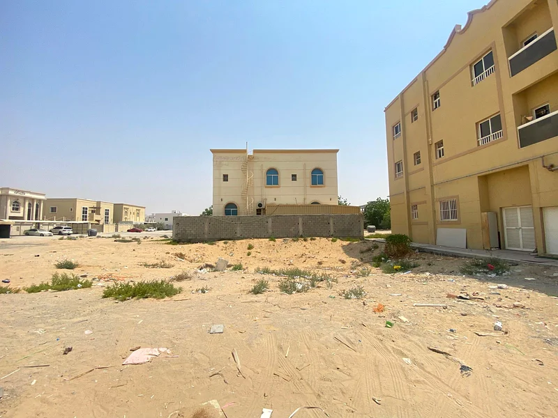 قطعة أرض سكنية تجارية للبيع في عجمان، الروضة-163183233127297114