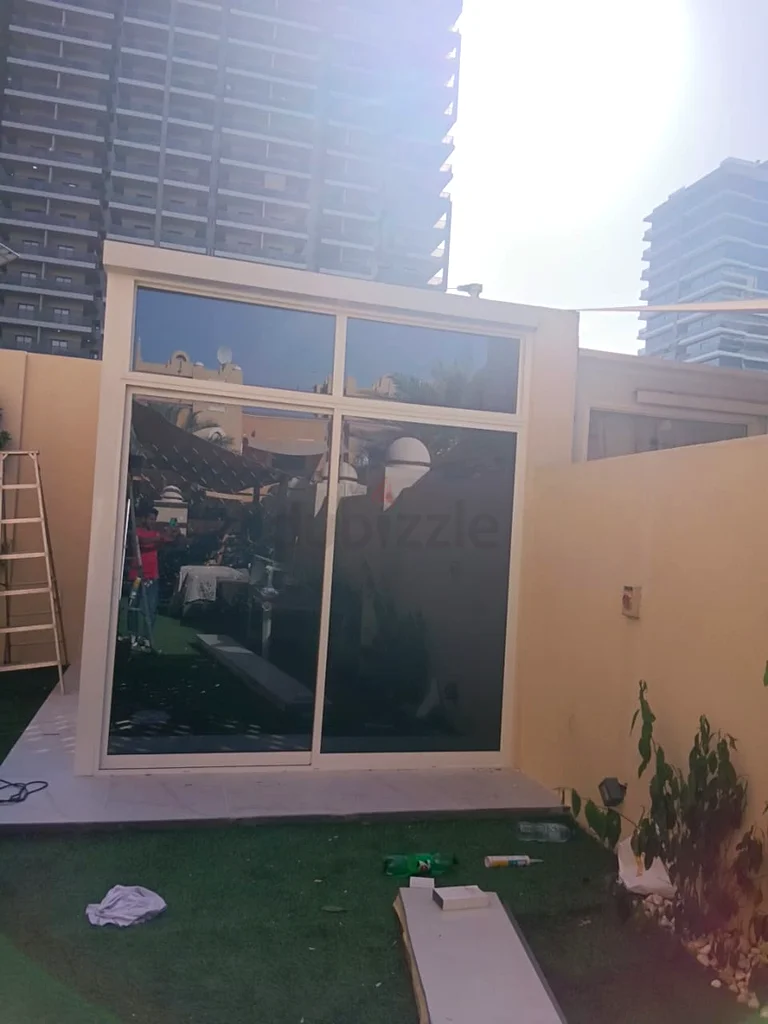 Glass room63220321422595113