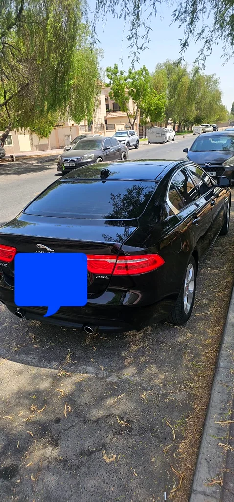 Jaguar XE 2017 full options62930627375618111