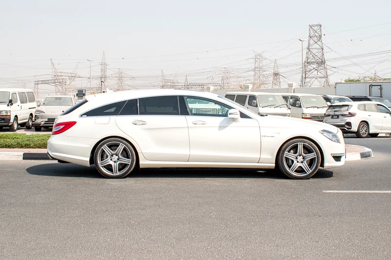 2013 - BENZ CLS63 SHOOTING BRAKE - SUPER CLEAN - 97,000 KM ONLY63157886778369113