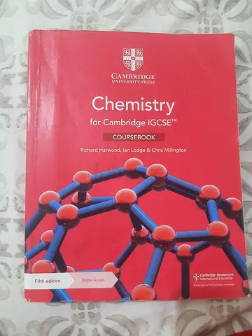 Cambridge IGCSE Chemistry Coursebook