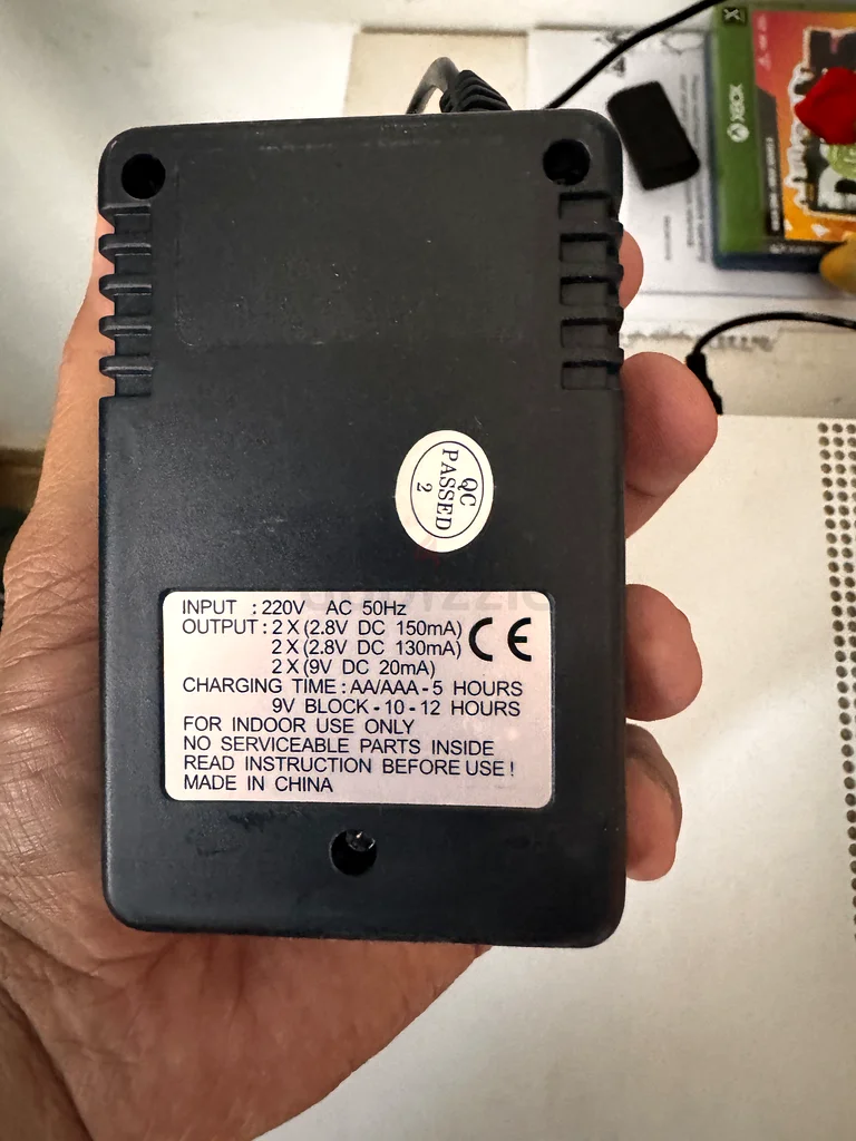 AA AAA battery charger63260753616131111