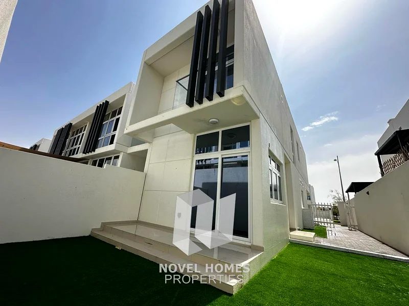 نمط حياة سيرينا | 3 غرف نوم + غرفة خادمة | حديقة مزروعة63741153629826111