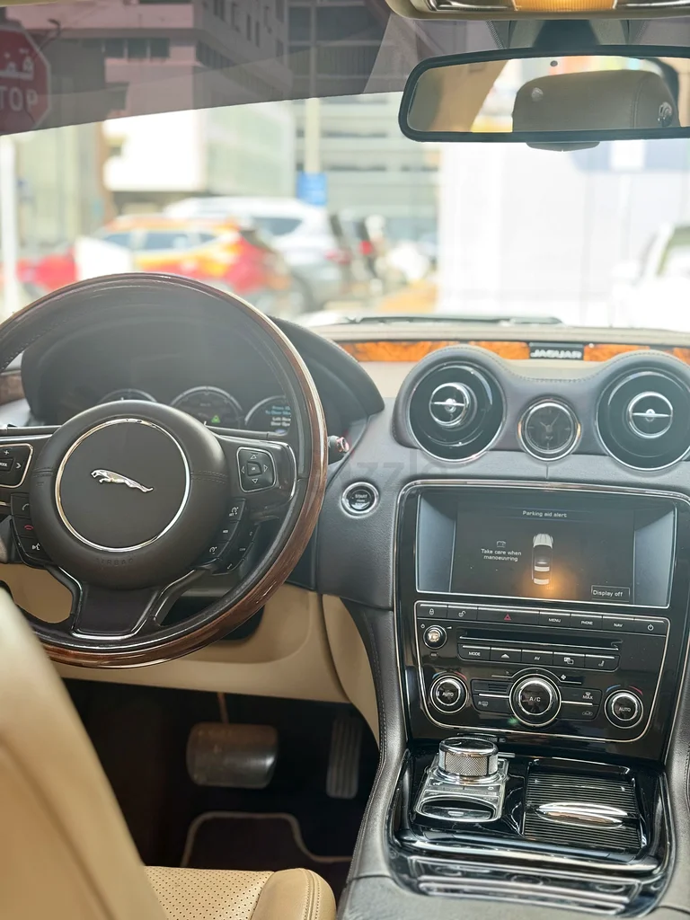 Jaguar XJL | GCC - Urgent Sale62930627530243114
