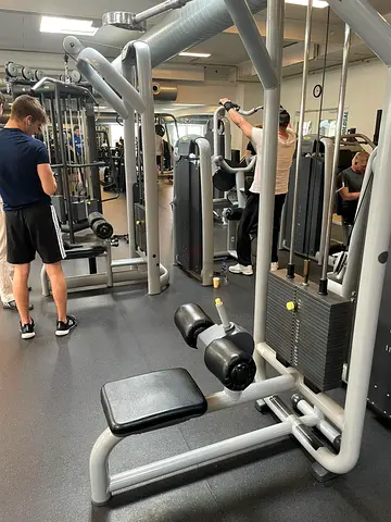 Technogym Lat Pulldown