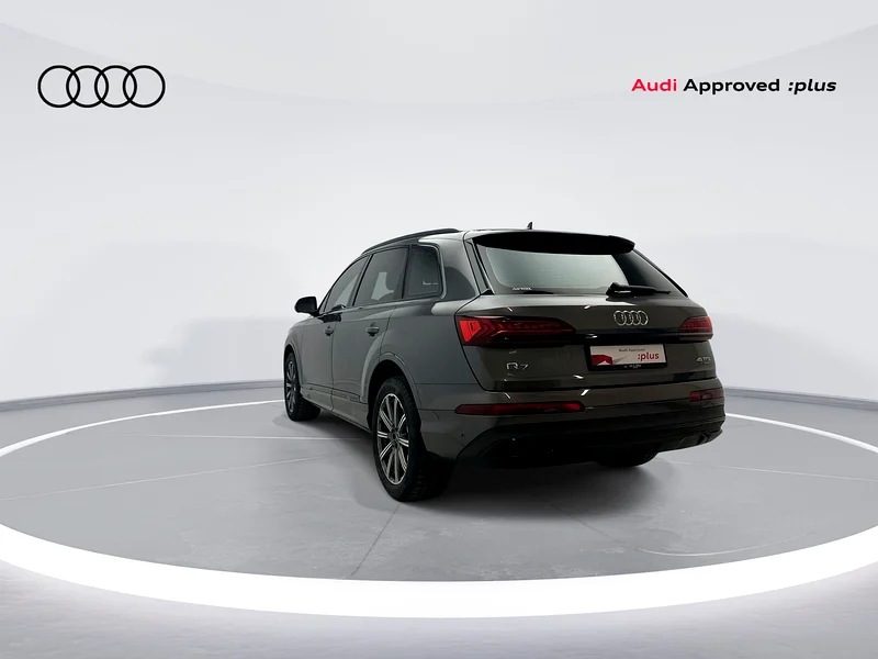 Q7 45 TFSI quat 252hp (Ref# 031485)63398615966337111