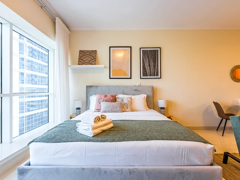 SUMMER OFFER: Stylish Studio Escape in the Heart of JLT63831432216451113