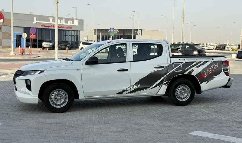 2020 Mitsubishi L200 4x2 in perfect condition63157443872769113