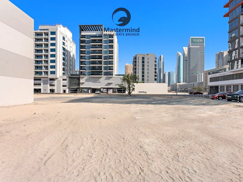 اتصل بخبير قطع الأراضي في ساتوا، خيارات أصلية63183718148225113