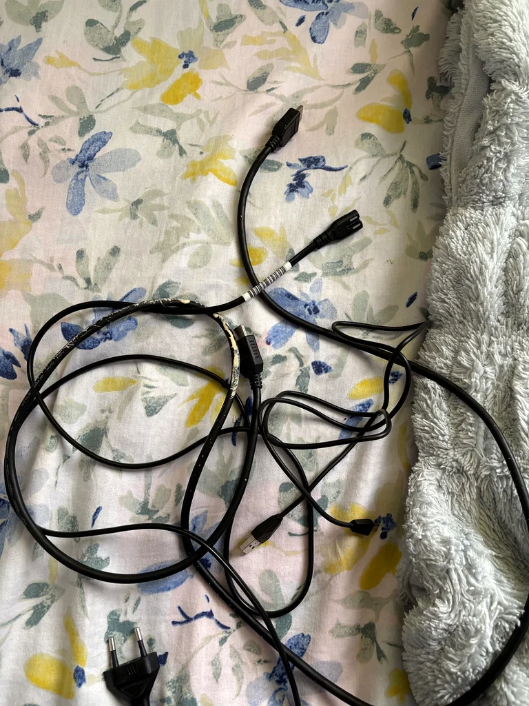 قرص PS4 مع وحدتي تحكم63228829953538114