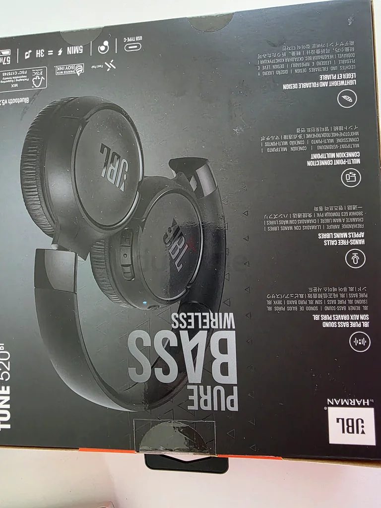 سماعات رأس لاسلكية JBL Tune 520BT غامرة - جديدة!63261271230721111