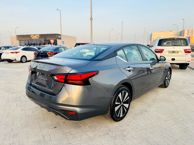 Nissan Thilma imported model 202163232621138051114