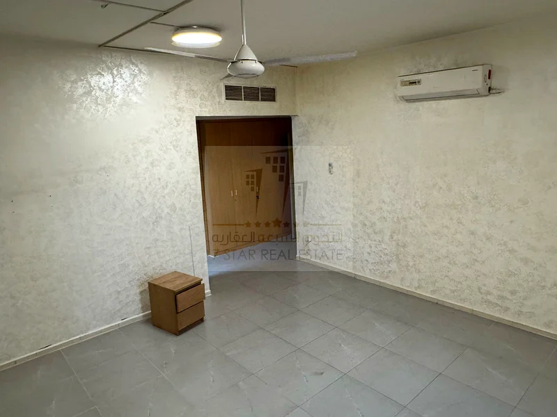 شقة للبيع بإطلالة على البحر في برج السرحي63191568950657113