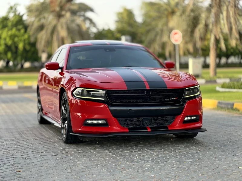 Dodge Charger RT 5.7L HEMI 2018 model, Gulf version, agency paint, agency condition, agency maintenance records63152751045121112