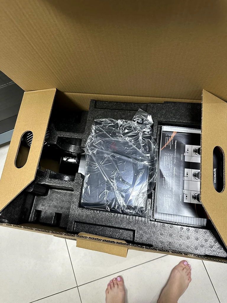 Nespresso Momento Professional Coffee Machine63252440650113111