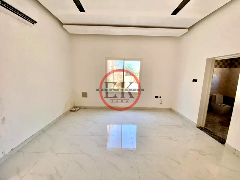 Brand New | 5 Master Bedrooms | Private Yard63165231004931114