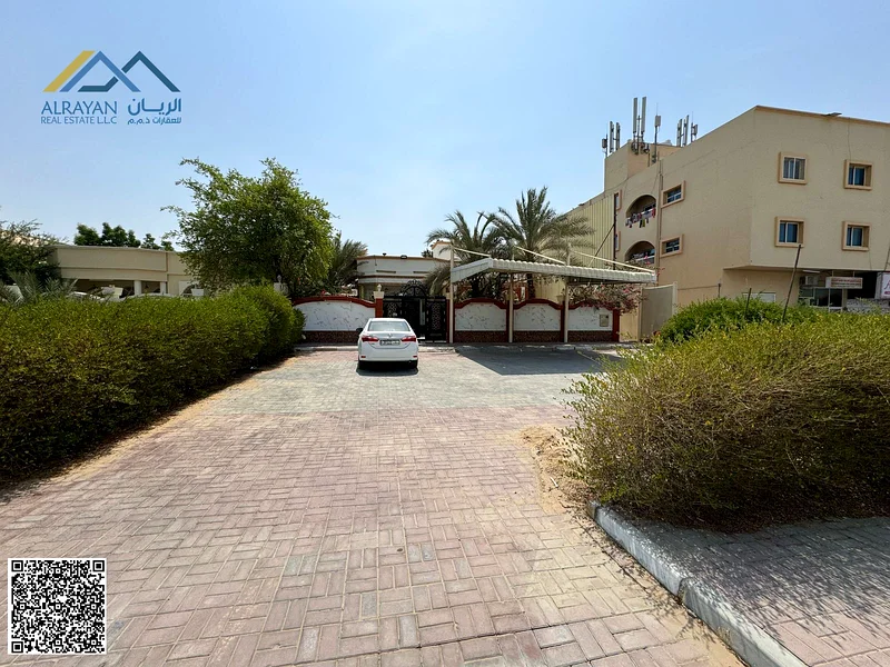 فيلا سكنية وتجارية للإيجار على شارع مكة في روضة 2.63722901599619111