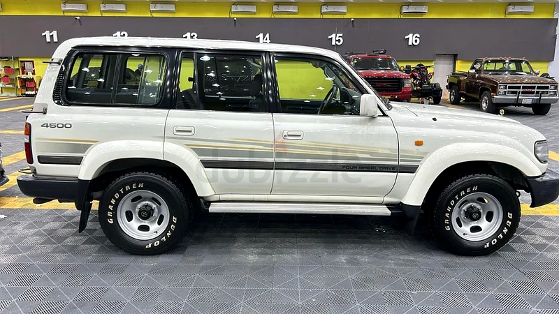 1997 Toyota Land Cruiser in excellent and special condition63159714988161113