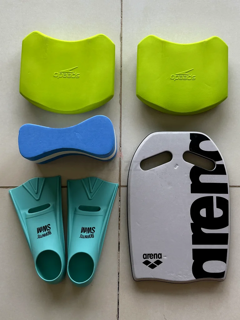 Swimming Essentials Set for Water Enthusiasts63241122324227111