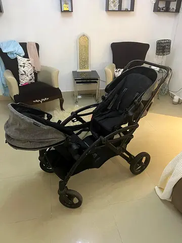 عربه للأطفال تؤام متعدد الحركات ماركة. Contours مع كراسي السياره عدد 2