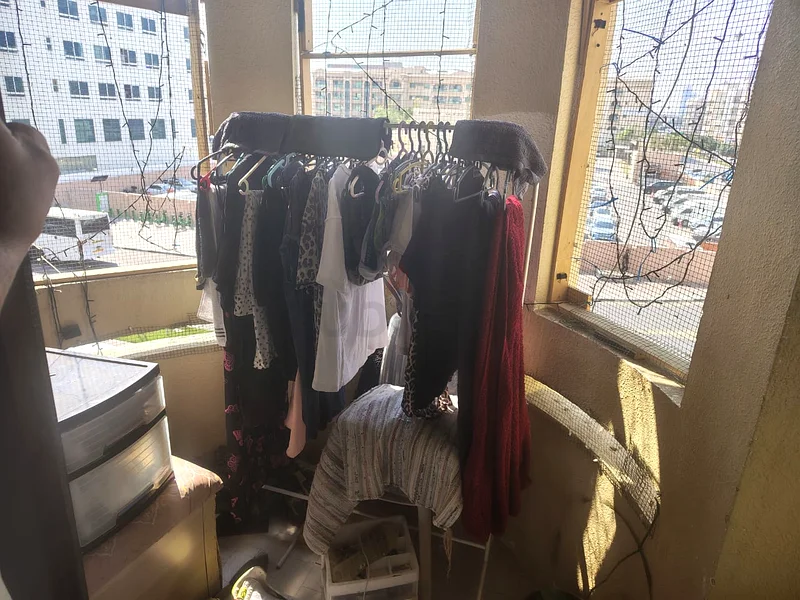 كرامة - غرفة عائلية مفروشة بالكامل متاحة مع شرفة ملحقة.63218794151170112