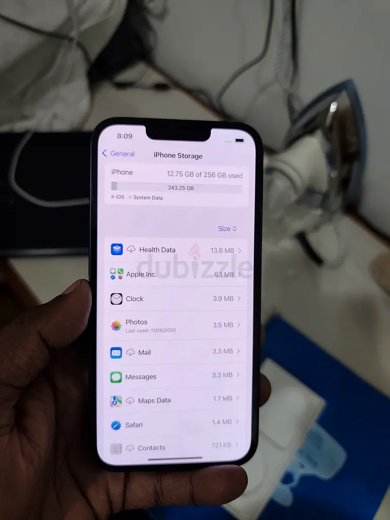 Apple63213939835394116