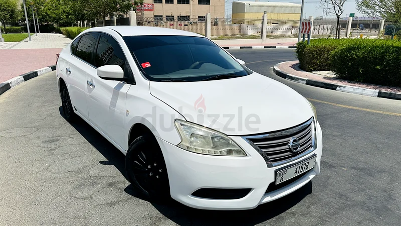Nissan Sentra 1.6 L - 2015 (GCC Specs) for Sale - AED 16,50063148165595011111