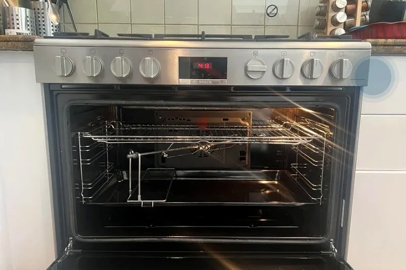 Bosch New Model 5 Burner Gas Cooking Range 90x60cm63167109863425112