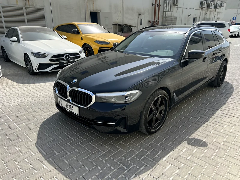 BMW 520i Touring 2024 GCC | Bank Finance From 2550 AED/ Month | Lease To Own63156993649282111